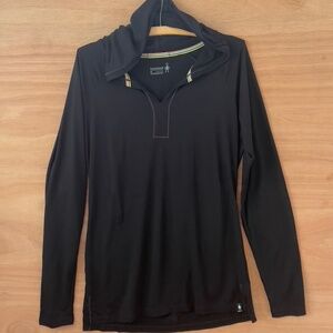 Smartwool merino wool blend long sleeve black hooded base layer top women's M